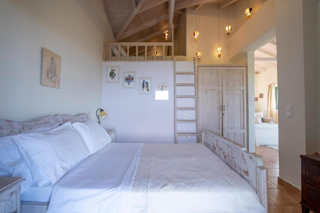 Chamaloni Cottages Финикунда Екстериор снимка